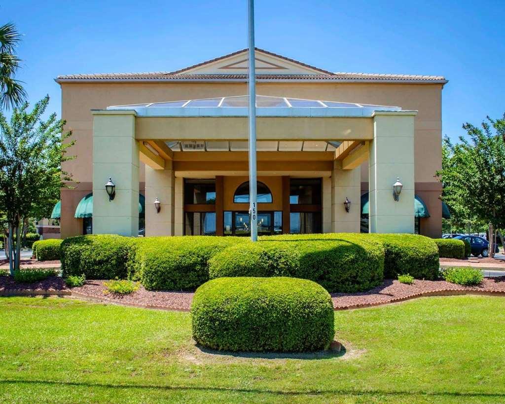 Quality Inn & Suites At Airport Blvd I-65 Мобил Екстериор снимка