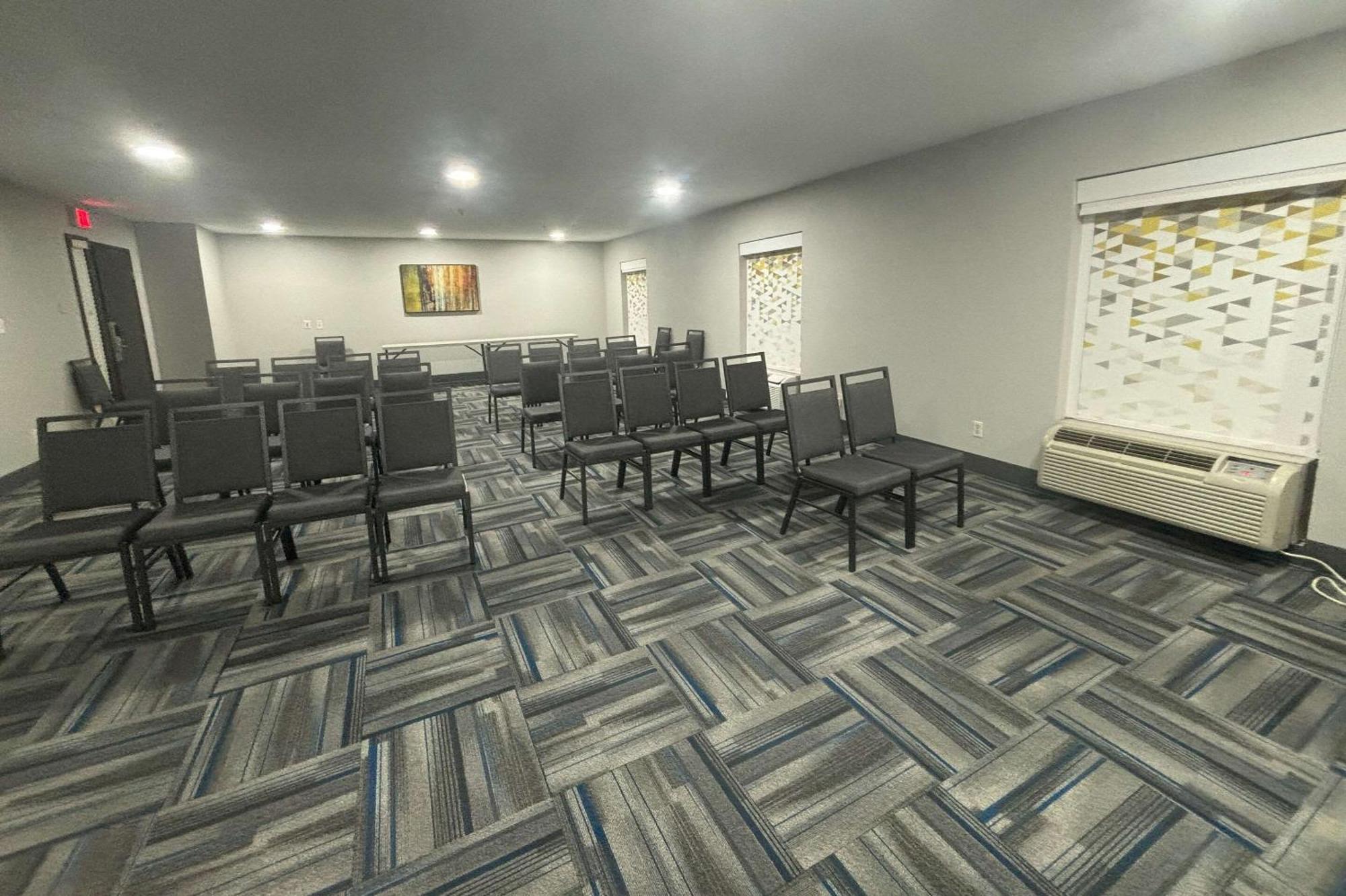 Quality Inn & Suites At Airport Blvd I-65 Мобил Екстериор снимка